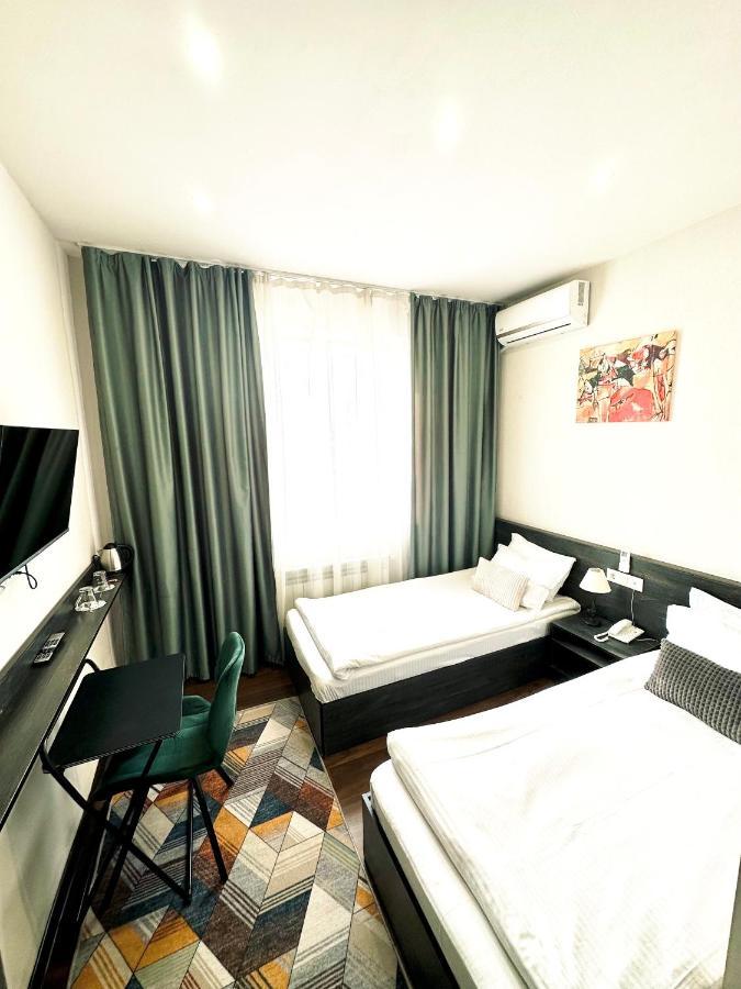 Nava Hotel Erévan Extérieur photo