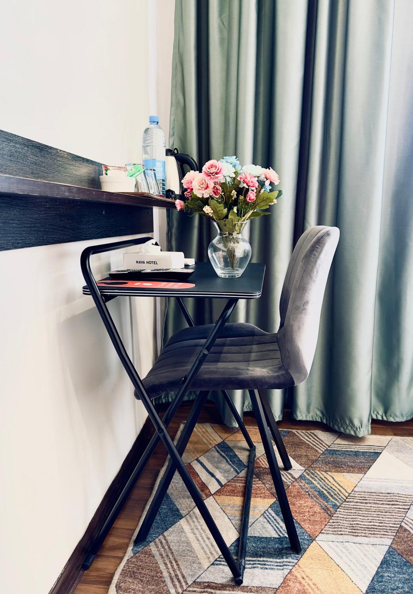 Nava Hotel Erévan Extérieur photo